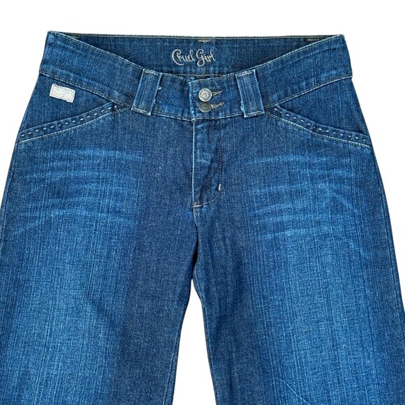 Cruel Girl Women's Midrise Dark Wash Cuffed Western Capri Jeans (5) - Picture 2 of 9
